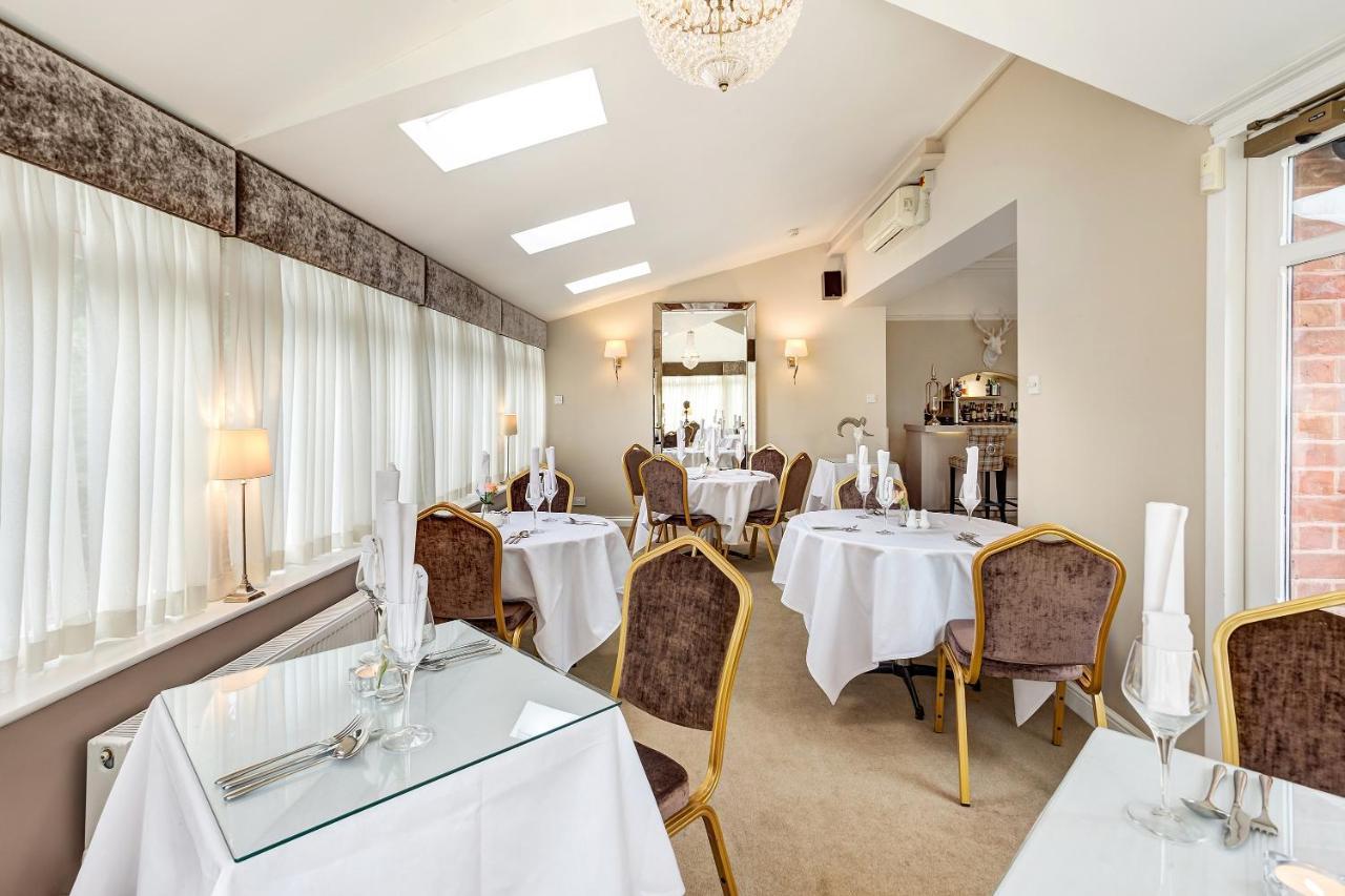 Alexandra Court Hotel Congleton Exterior foto